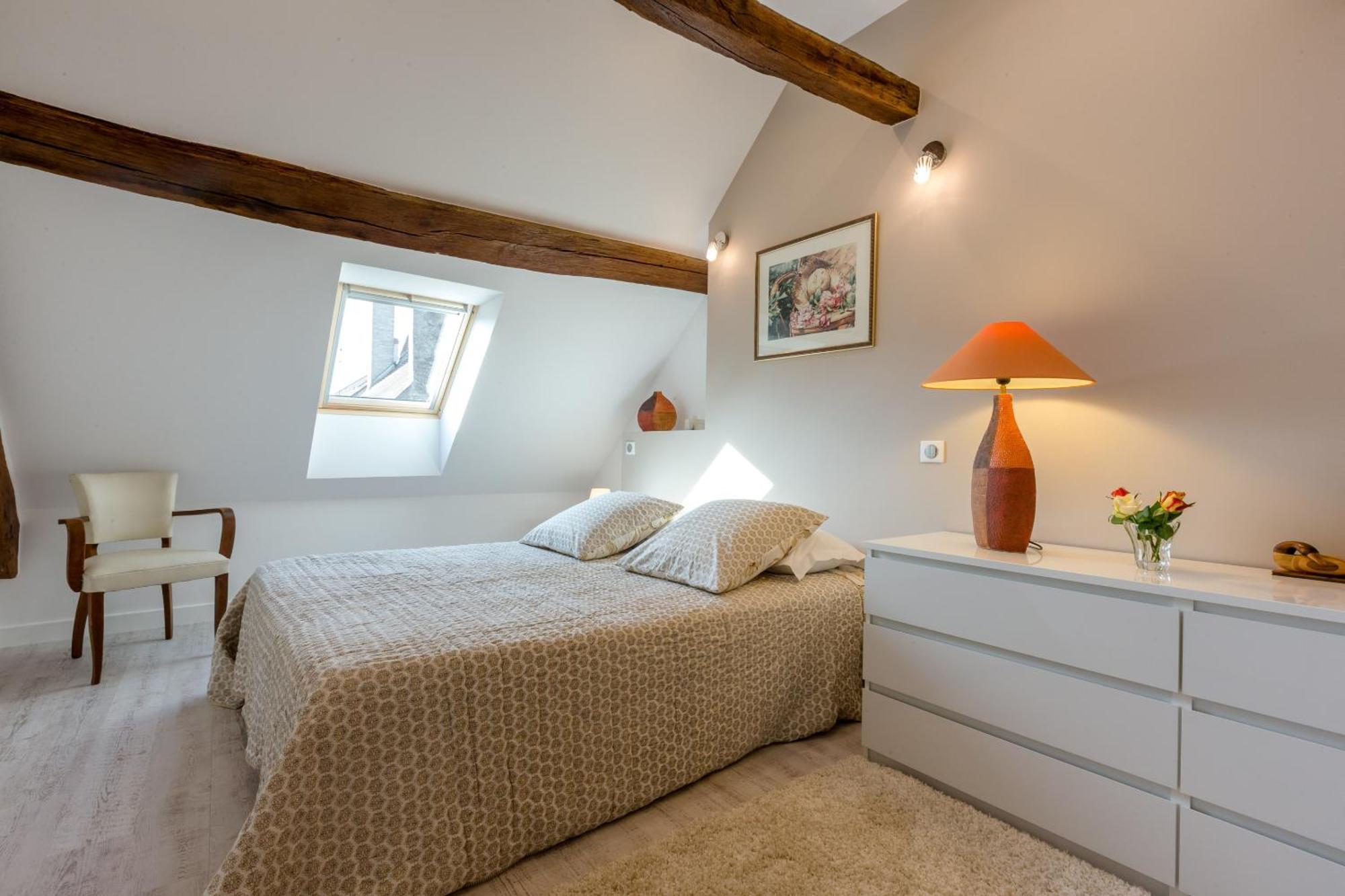 Residence Beaune Sweet Home, 4 Appartements D'Exception Avec Parking Inclus Номер фото